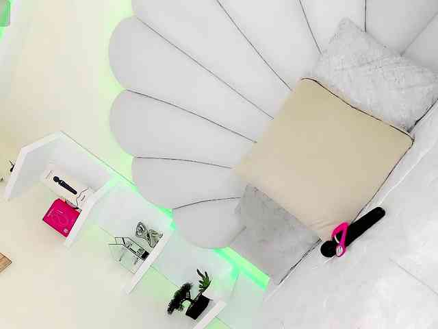 CandyJoselyn Sex Cam Show