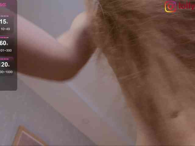 lolly-red- webcam
