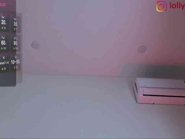 lolly-red- webcam