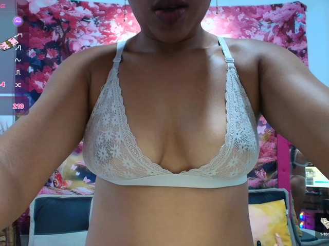 aleska20latina live webcam show