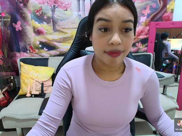 aleska20latina live cam on BongaCams