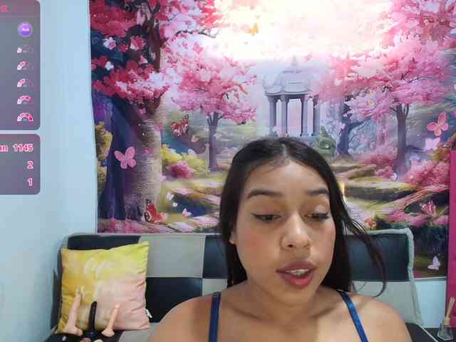 aleska20latina webcam