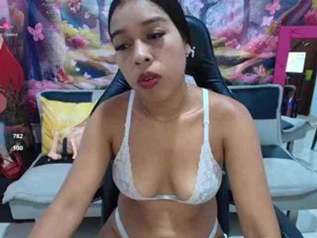 aleska20latina