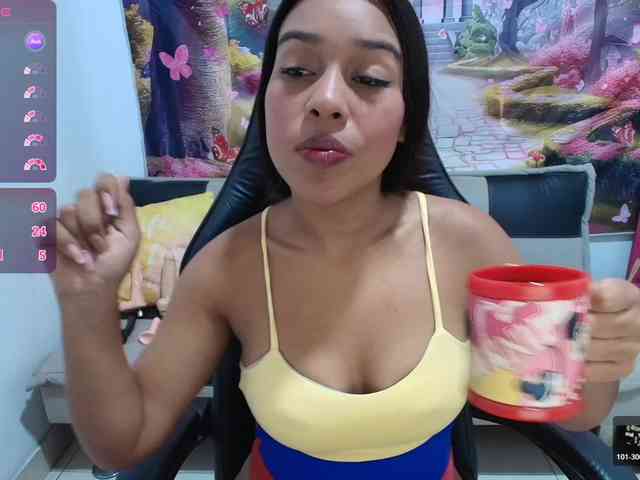 aleska20latina webcam