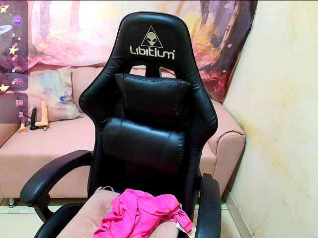 aleska20latina aleska20latina