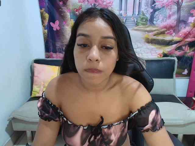 aleska20latina aleska20latina