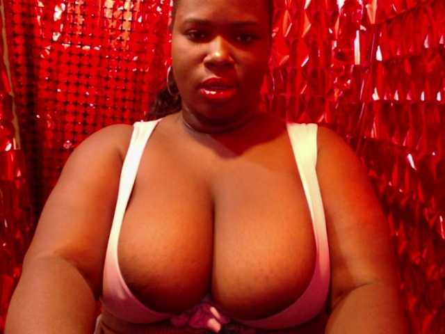Samara28 live cam on BongaCams