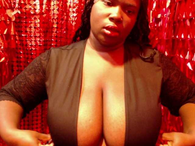 Samara28 live cam on BongaCams