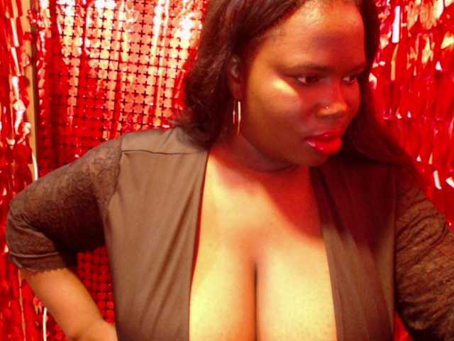 Samara28 live cam on BongaCams