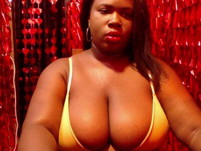 Samara28 live cam on BongaCams