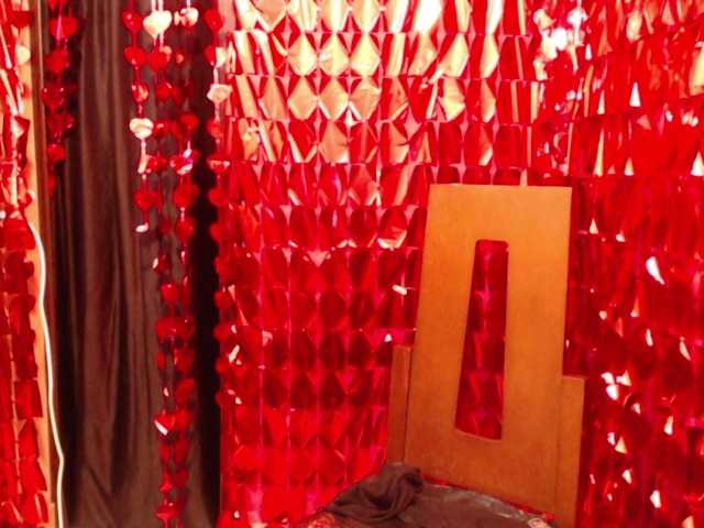 Samara28 live webcam show