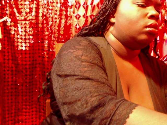 Samara28 live cam on BongaCams