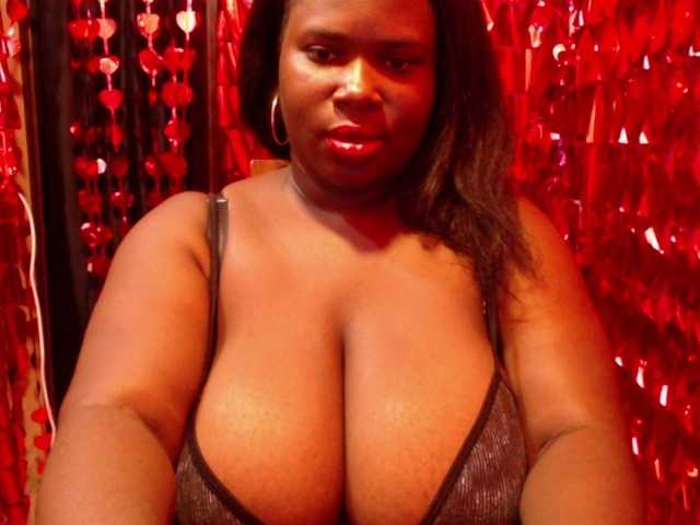Samara28 live webcam show