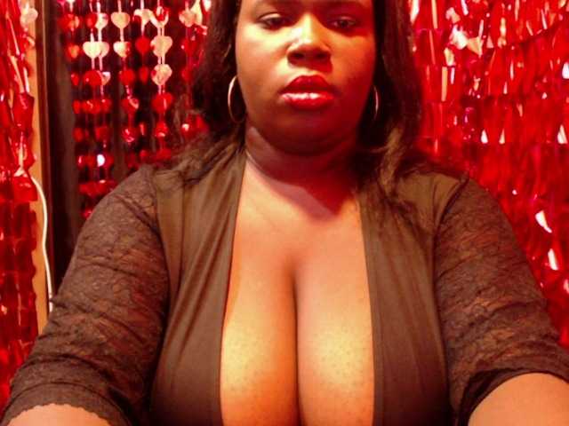 Samara28 live cam on BongaCams