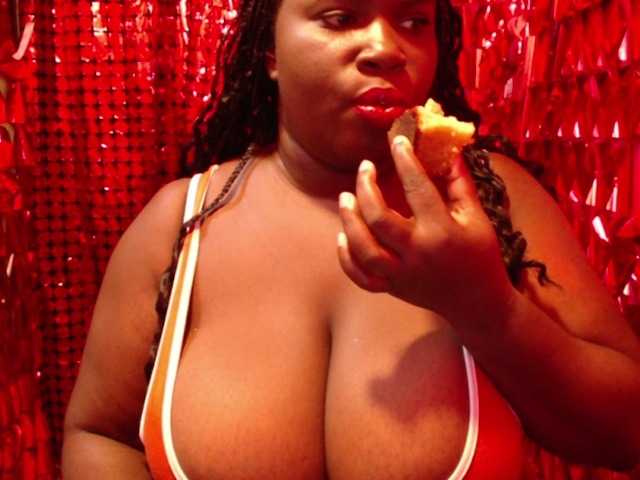 Samara28 live cam on BongaCams