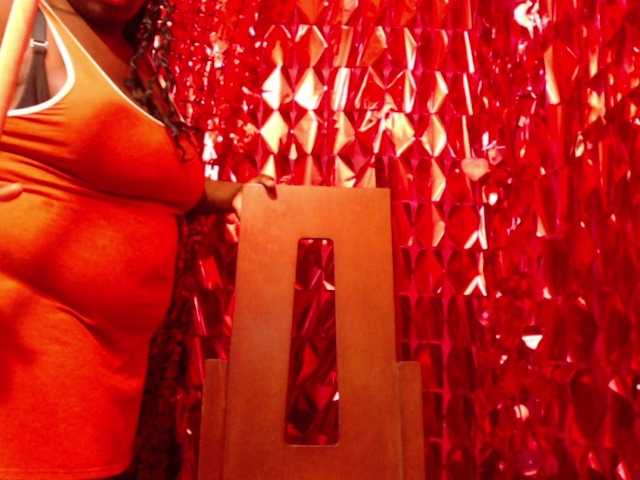 Samara28 live cam on BongaCams