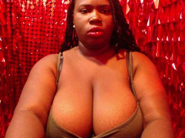 Samara28 live cam on BongaCams