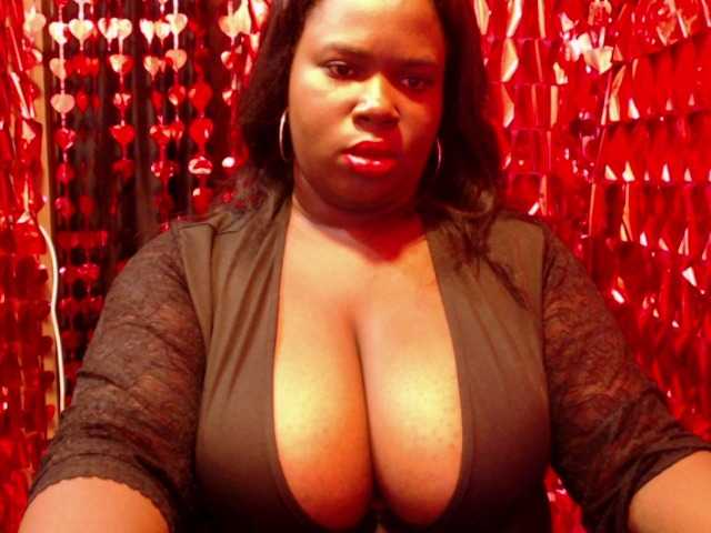Samara28 live webcam show