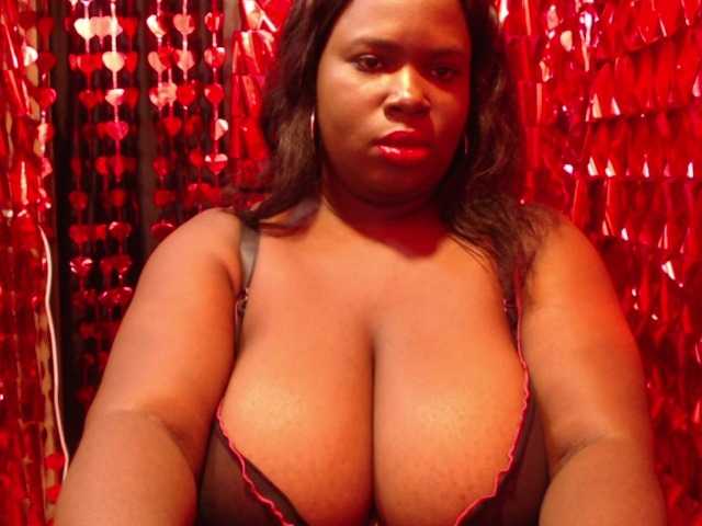 Samara28 live webcam show
