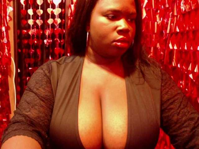 Samara28 live cam on BongaCams