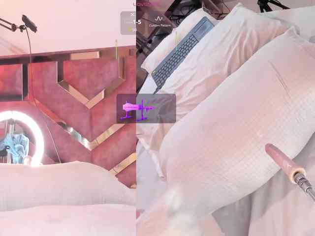 lilimoon1 webcam