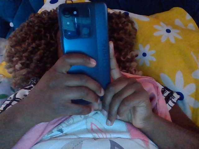 quqi, en directo ahora en BongaCams