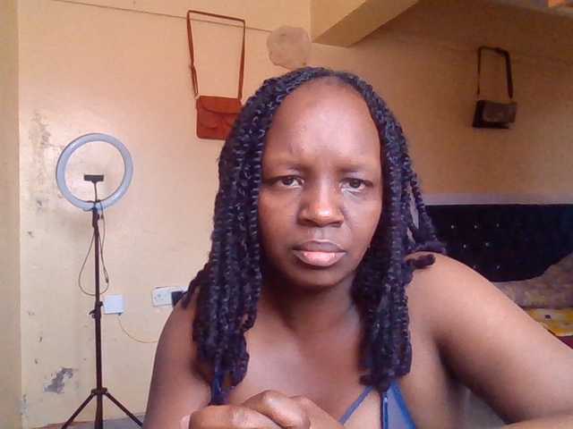 quqi live cam on BongaCams