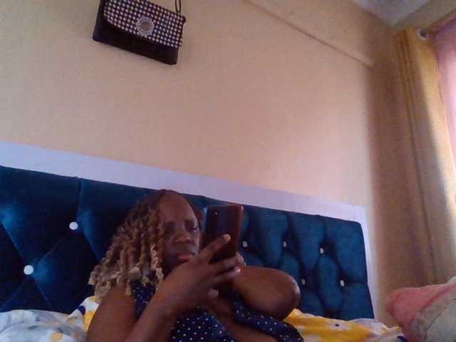 quqi live cam on BongaCams