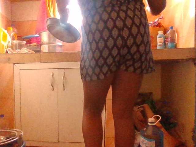 le modèle quqi est en webcam porno dans un show sur le site bongacams, il possède les tags suivants: Ebony,Blonde,Trimmed