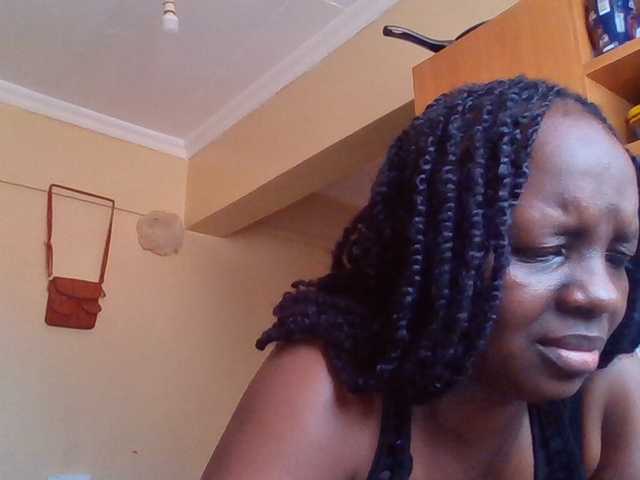 quqi live cam on BongaCams