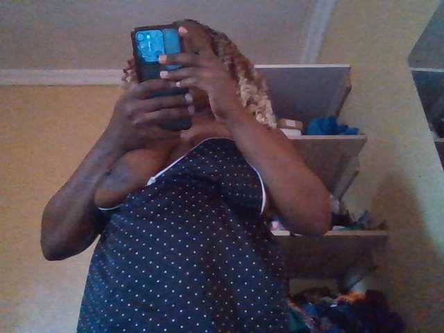 quqi live cam on BongaCams