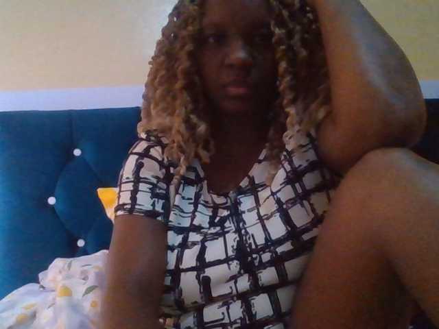 quqi live cam on BongaCams