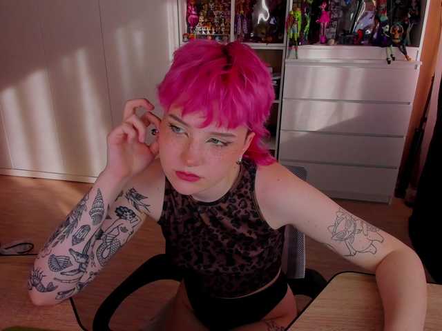Cool-Love live cam on BongaCams