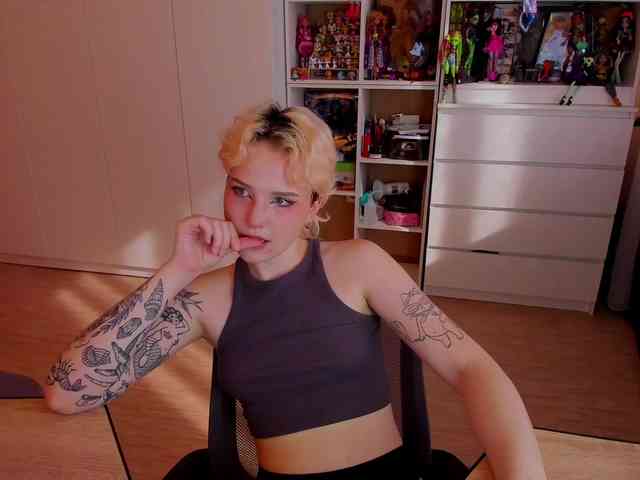 Cool-Love Live Webcam on BongaCams