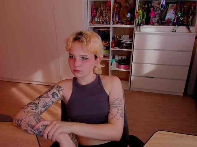 Cool-Love Live Webcam on BongaCams