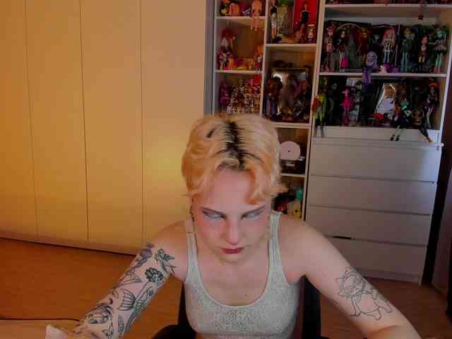 Cool-Love webcam