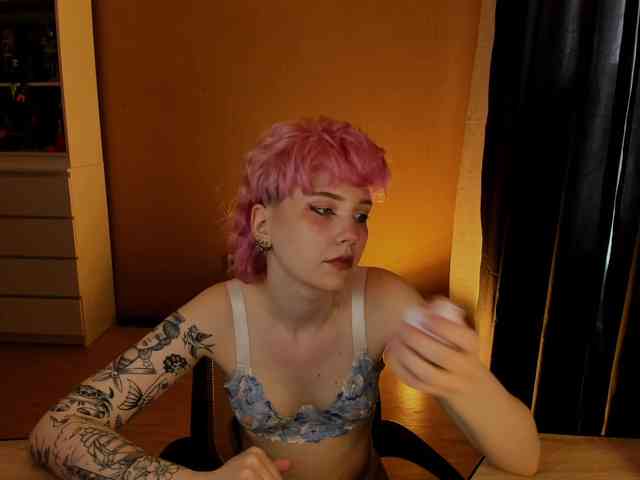 Cool-Love Live Webcam on BongaCams