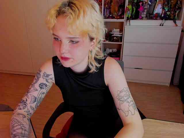 Cool-Love Live Webcam on BongaCams