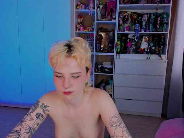 voyeur webcam Cool-Love