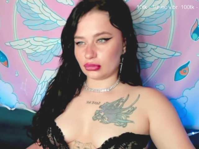 pretttyalice online