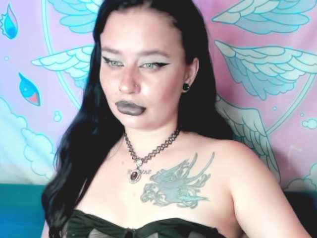 pretttyalice live cam