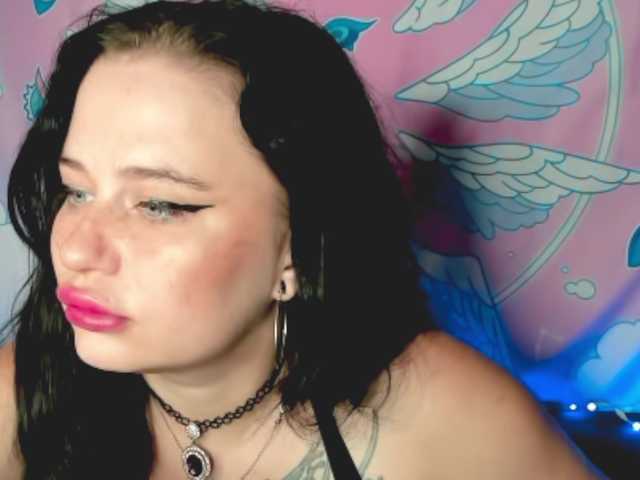 pretttyalice live cam on UnifiedCams