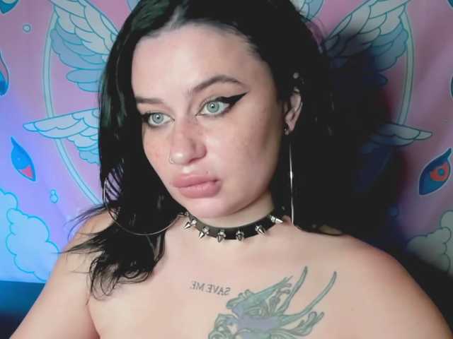 pretttyalice live cam on BongaCams