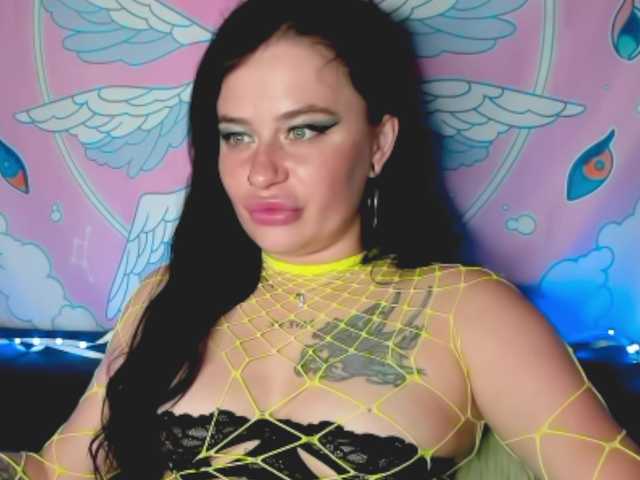 pretttyalice cam en directo en BongaCams