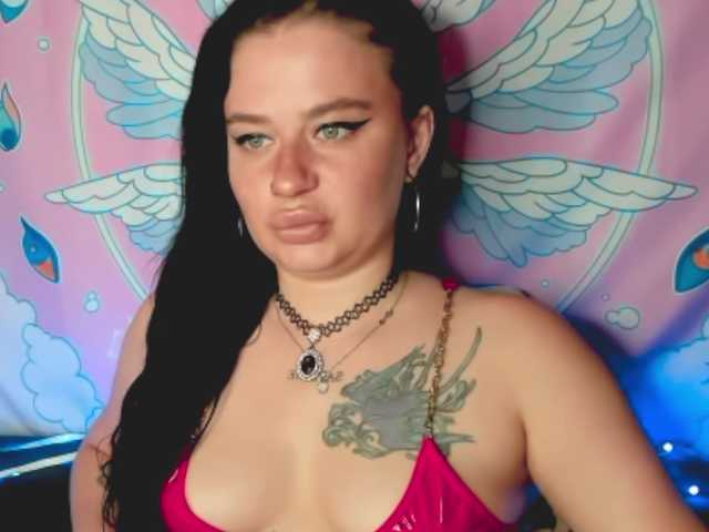 pretttyalice live cam on BongaCams