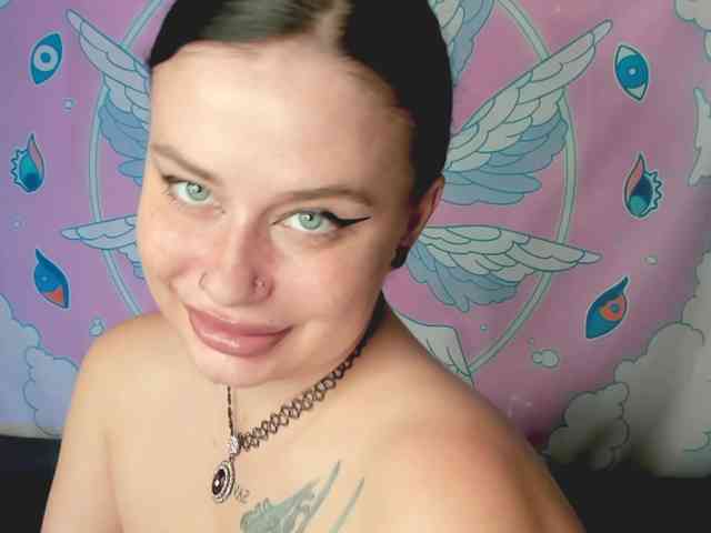 pretttyalice webcam