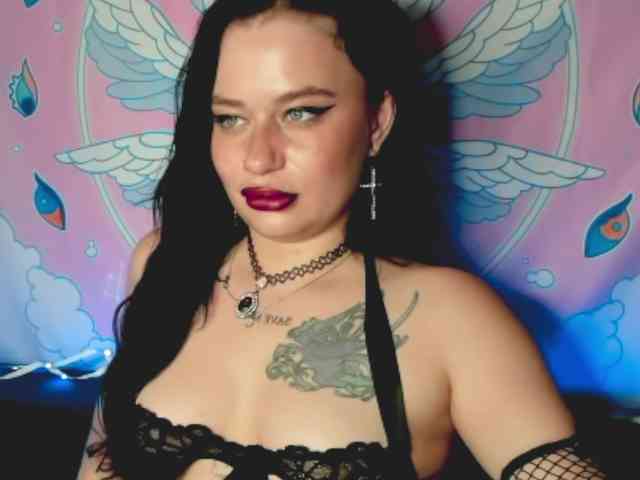 pretttyalice webcam