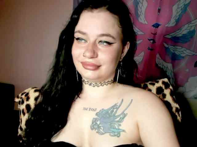 pretttyalice webcam