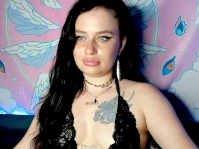 pretttyalice webcam