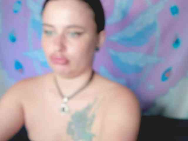 pretttyalice webcam